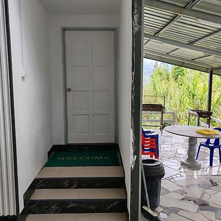 Amazing Grace Lodge Kampong Kundassan Exterior foto