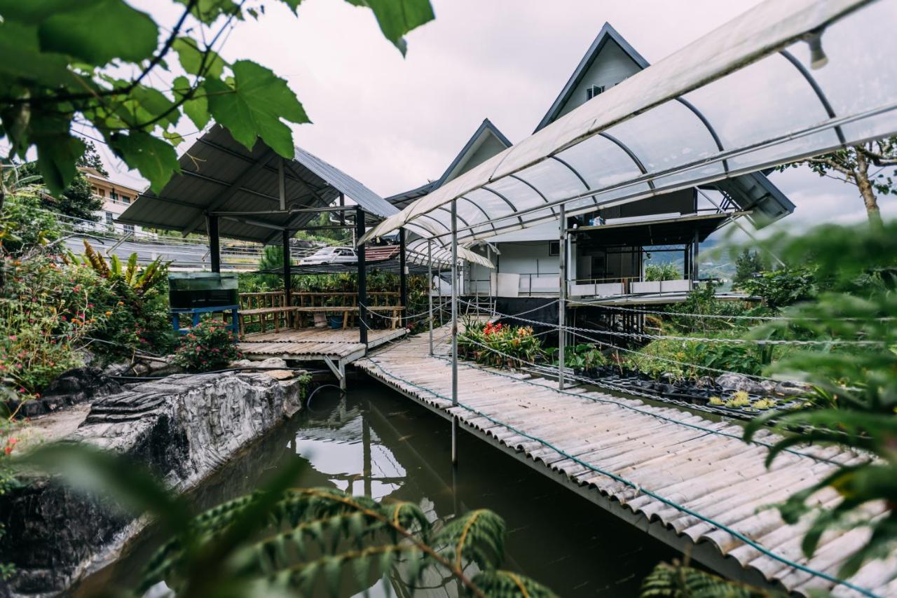 Amazing Grace Lodge Kampong Kundassan Exterior foto